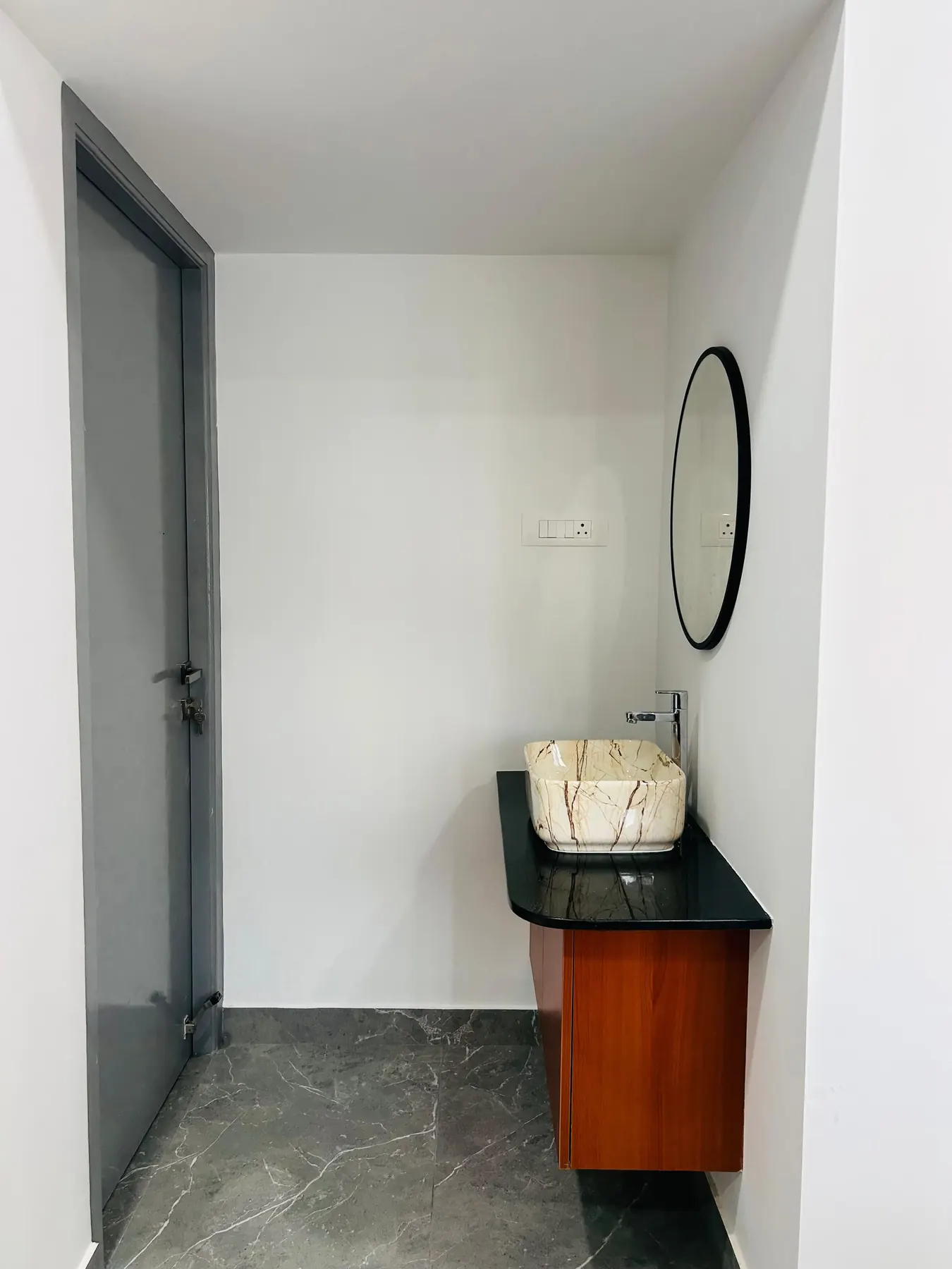 SK Residence — bathroom vanity, Kayarambedu, Chennai