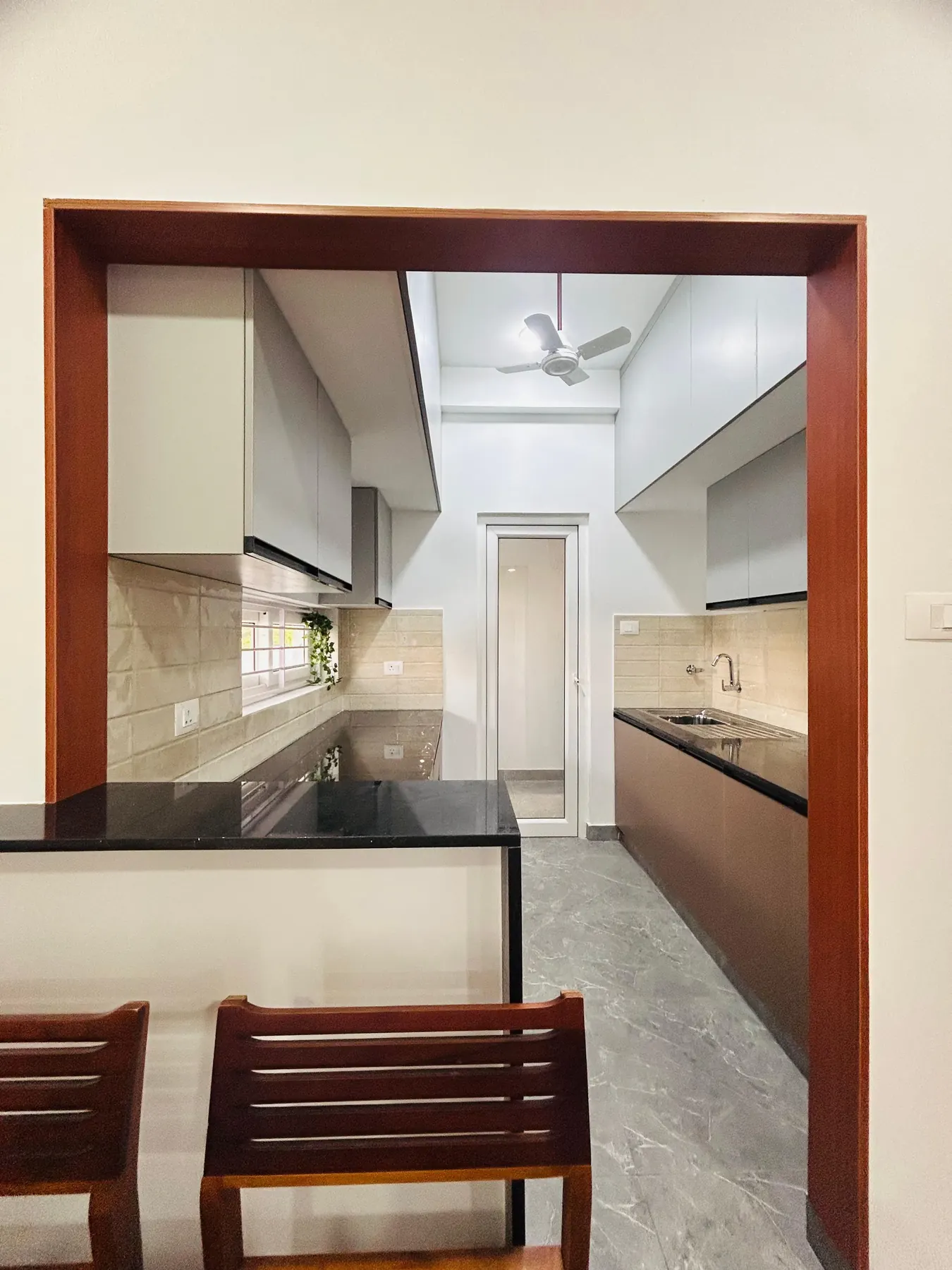 SK Residence — modular kitchen, Kayarambedu, Chennai